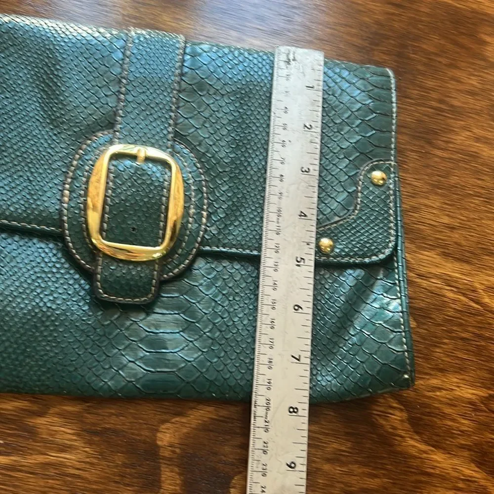 Green  clutch bag